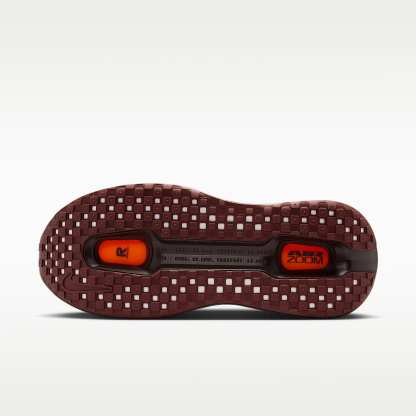 Nike Vomero Premium x Renegade Straßenlaufschuhe (Herren) – Brown Basalt/Total Orange/Bronze Eclipse/Hyper Crimson