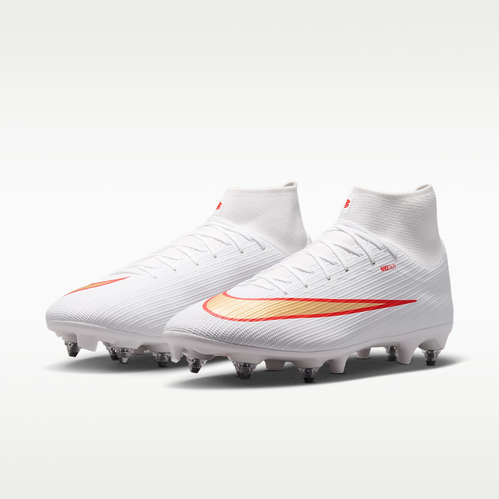 Nike Mercurial Superfly 11 Academy High-Top-Fußballschuh für weichen Rasen – Weiß/Bright Crimson/Blur