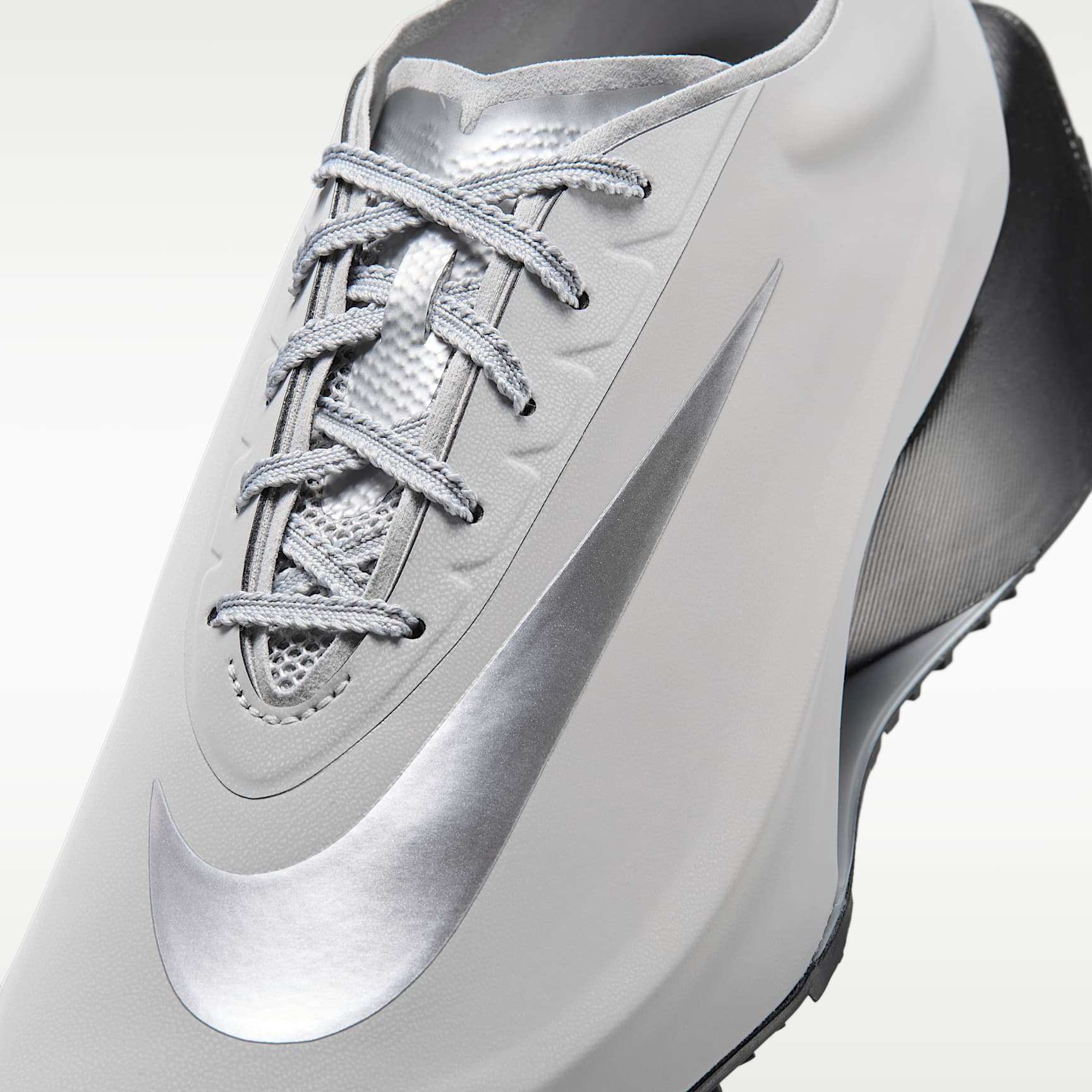 Nike First Sight Noir Schuh (Damen) – Flat Silver/Schwarz/Metallic Silver