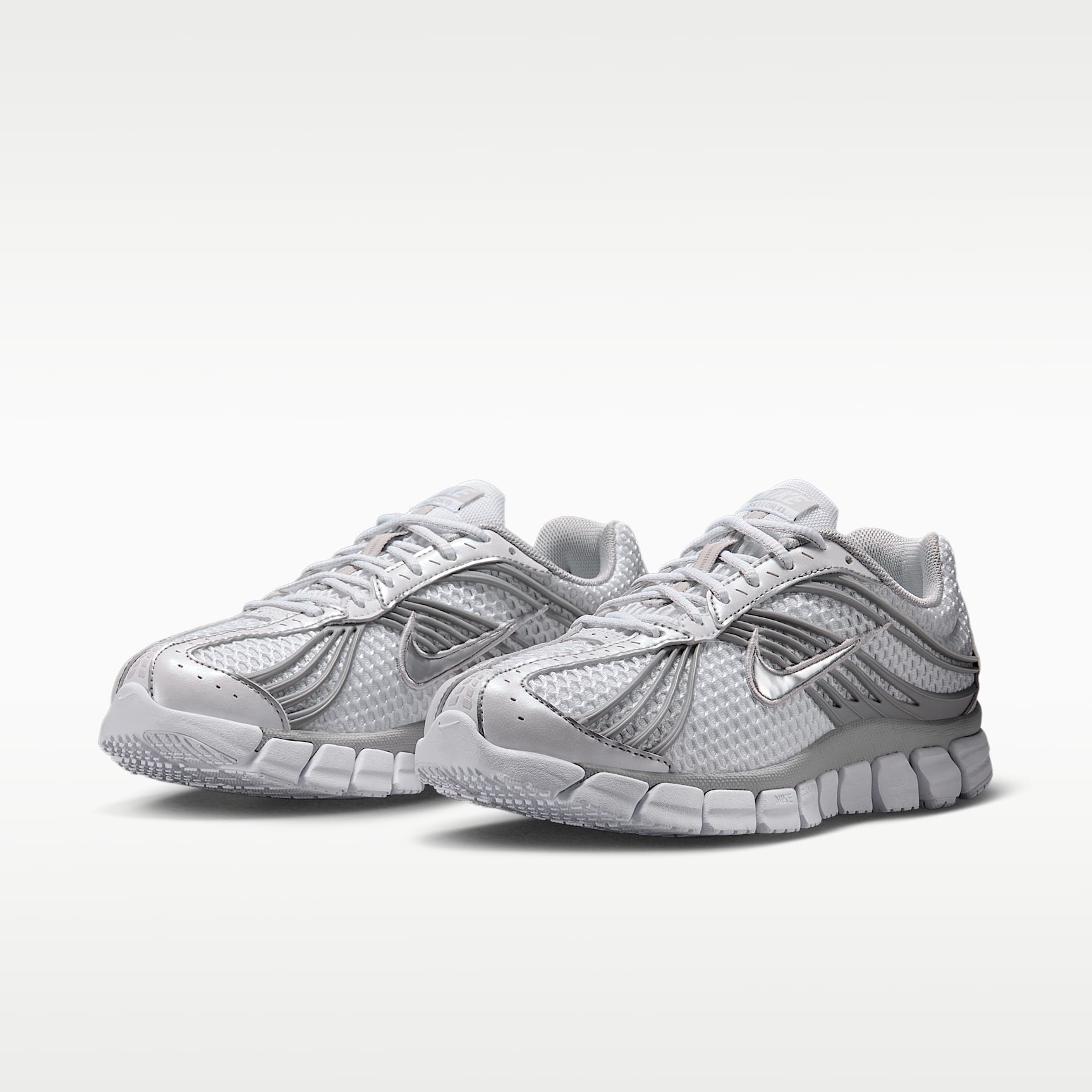 Nike Zoom Skylon 11 Damenschuh – Weiß/Grey Fog/Metallic Silver