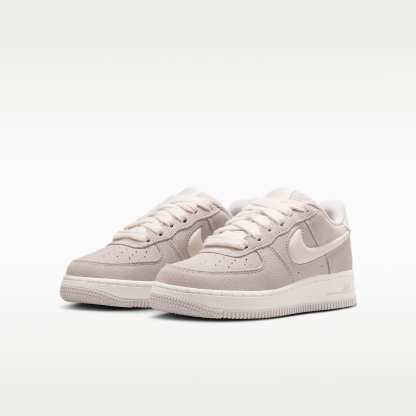 Nike Air Force 1 LV8 Schuh (ältere Kinder) – Vast Grey/Sail