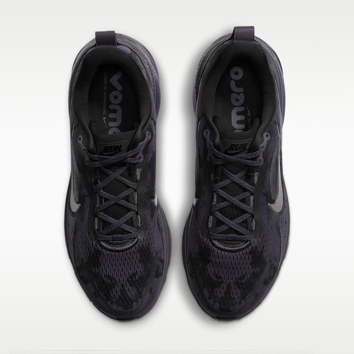 Nike Vomero 18 Straßenlaufschuh (Herren) – Gridiron/Schwarz/Multi-Color