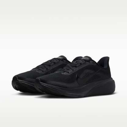 Nike Pegasus 42 Straßenlaufschuh (Herren) – Schwarz/Anthracite/Schwarz