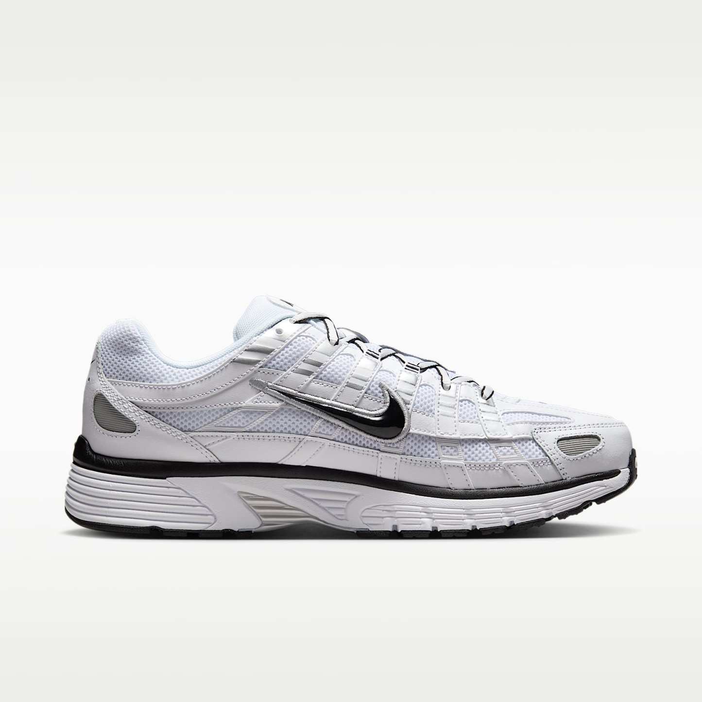 Nike P-6000 Schuh – Weiß/Metallic Silver/Schwarz/Schwarz