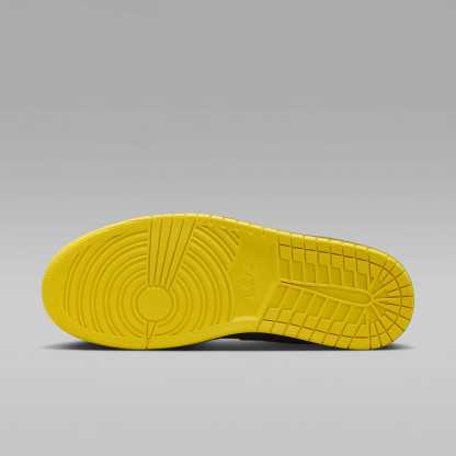 Air Jordan 1 Mid SE Schuh (Herren) – Schwarz/Opti Yellow/Silber