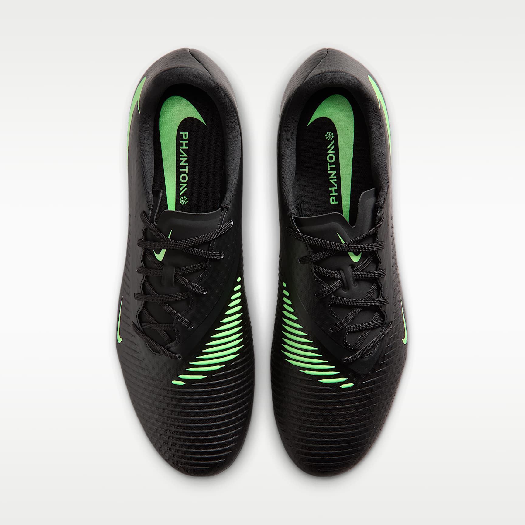 Nike Phantom 6 Low Academy Fußballschuh für verschiedene Böden – Schwarz/Schwarz/Illusion Green