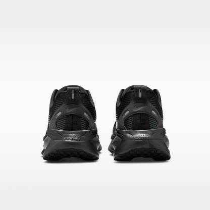 Nike Vomero 18 Straßenlaufschuh (Herren) – Schwarz/Dark Smoke Grey/Light Smoke Grey/Schwarz