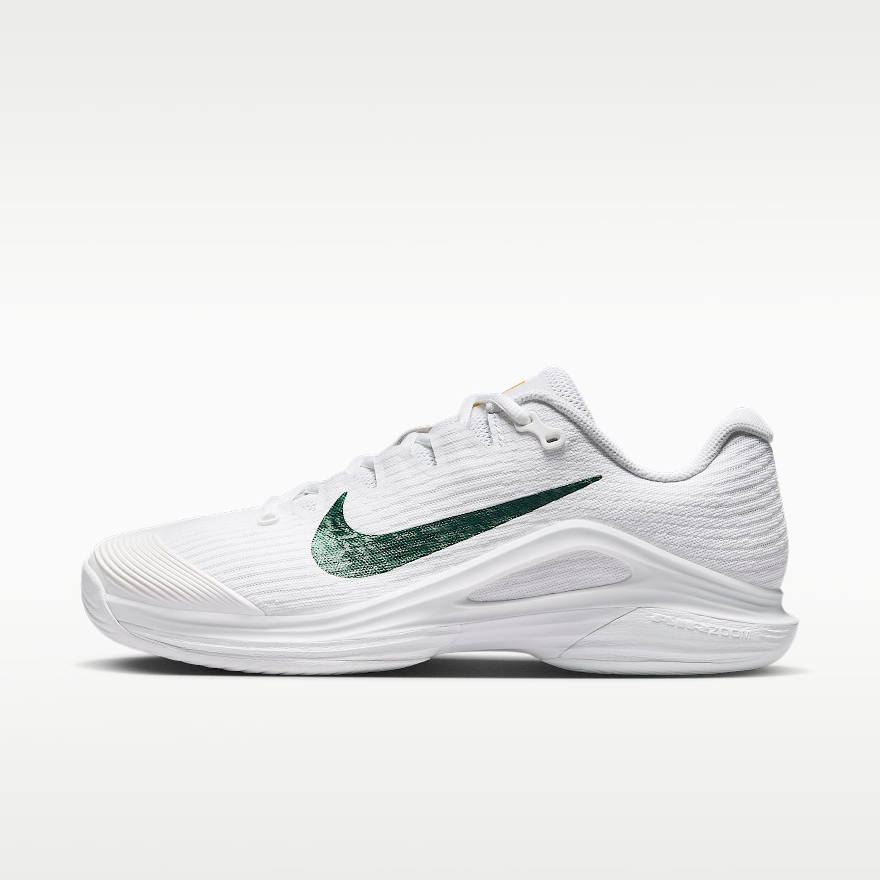 Nike Zoom Vapor 12 PRM Tennisschuh für Hartplätze (Damen) – Weiß/University Gold/University Red/Gorge Green