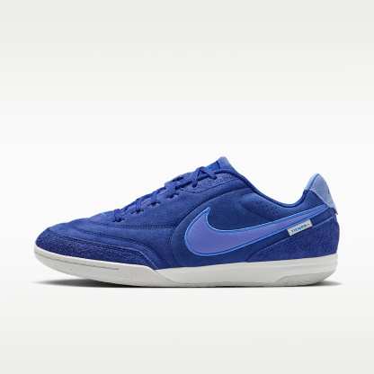 Nike Tiempo Streetgato PRM Low-Top-Fußballschuh für Hallen- und Hartplätze – Deep Royal Blue/Blue Crystal/Polar
