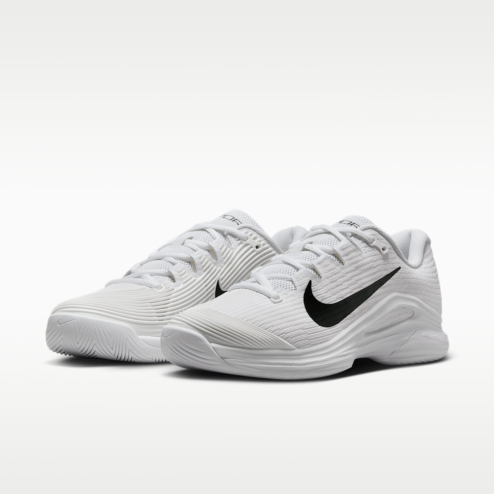 Nike Vapor 12 Tennisschuh für Hartplätze (Damen) – Weiß/Summit White/Schwarz