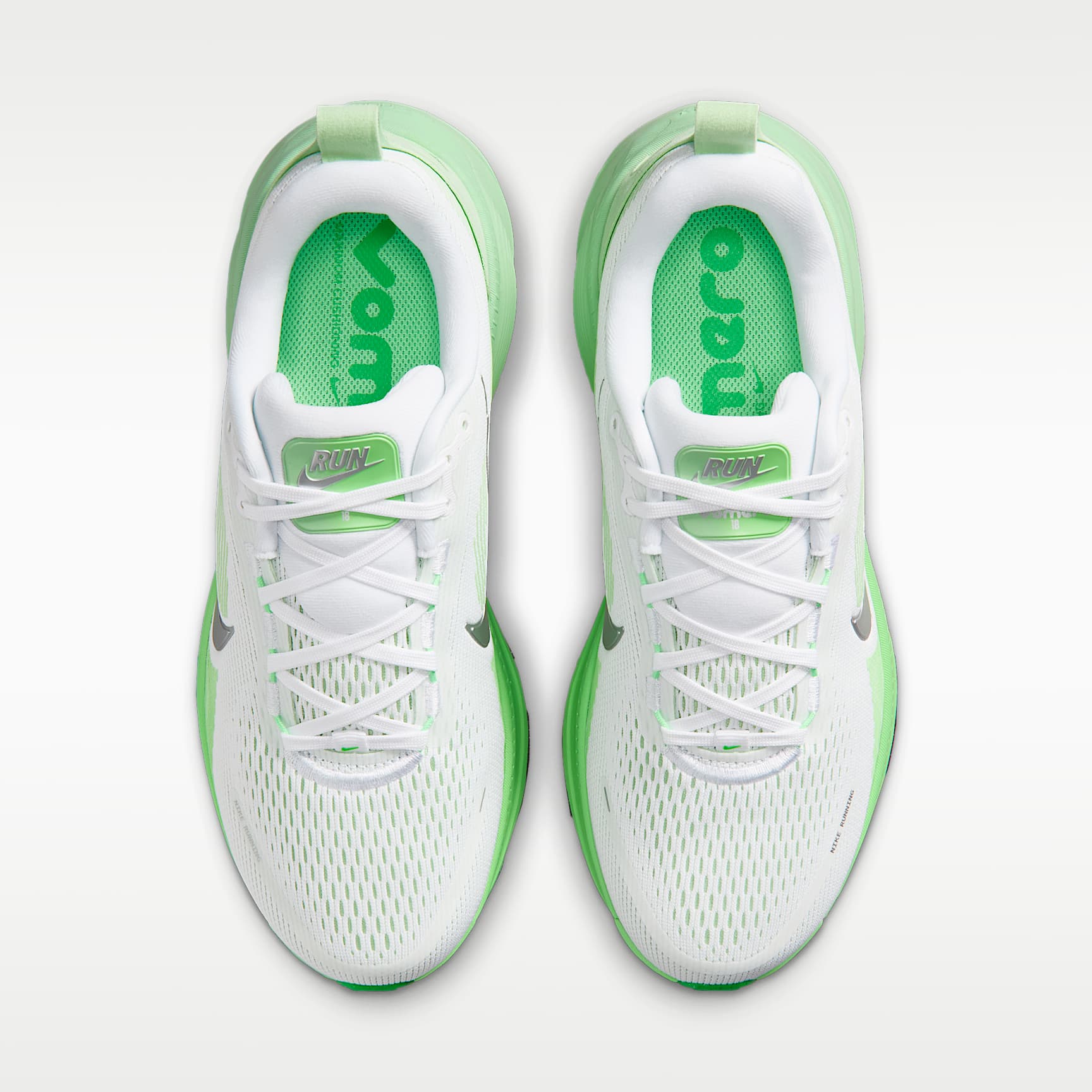 Nike Vomero 18 Straßenlaufschuh (Damen) – Weiß/Illusion Green/Court Green/Metallic Silver