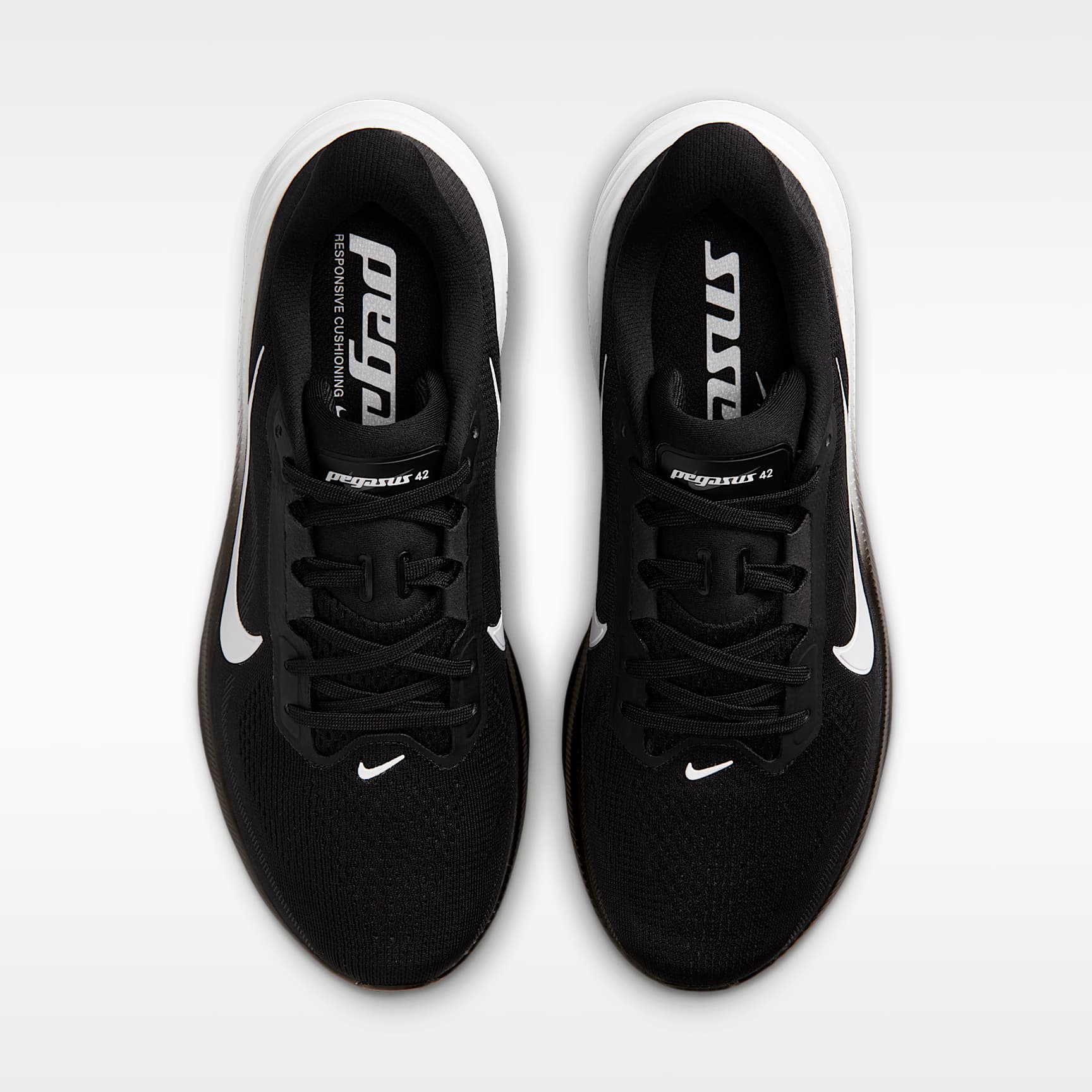 Nike Pegasus 42 Straßenlaufschuh (Damen) – Schwarz/Iron Grey/Weiß