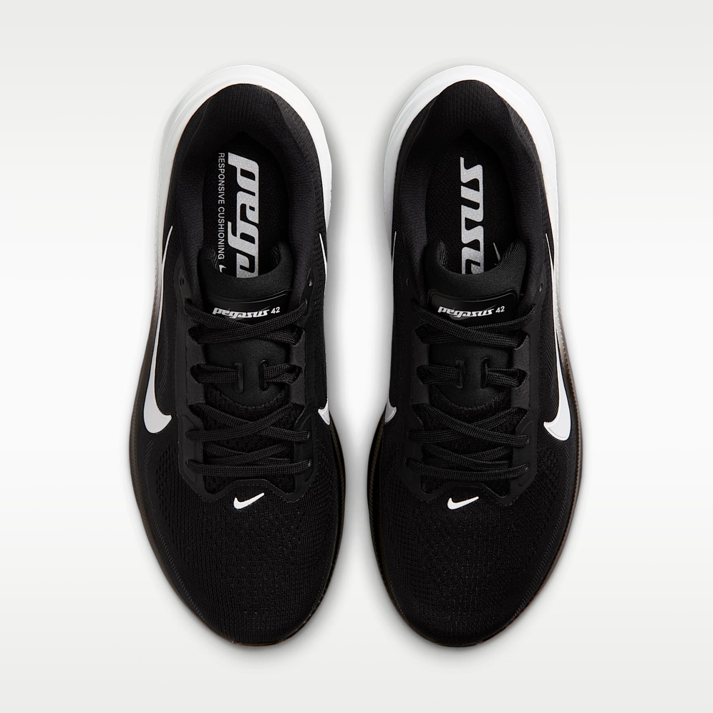 Nike Pegasus 42 Straßenlaufschuh (Damen) – Schwarz/Iron Grey/Weiß