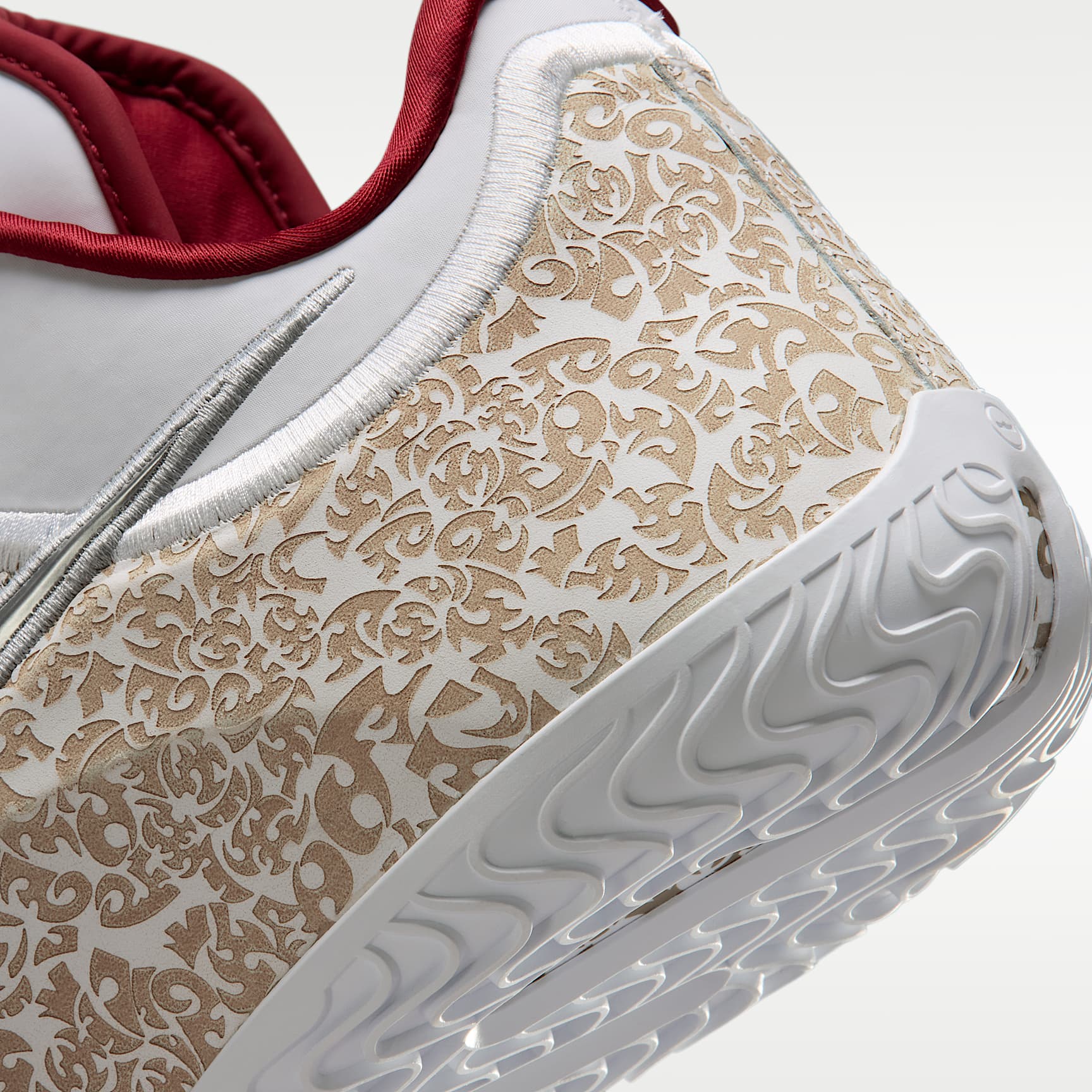 LeBron XXIII Basketballschuhe – Weiß/Team Red/Metallic Silver