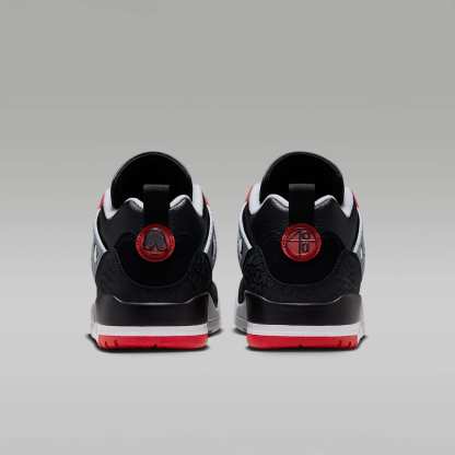 Jordan Spizike Low Herrenschuh – Schwarz/Wolf Grey/Weiß/Gym Red