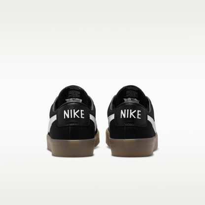 Nike SB Zoom Blazer Low Pro GT Skateboardschuh – Schwarz/Schwarz/Weiß/Weiß