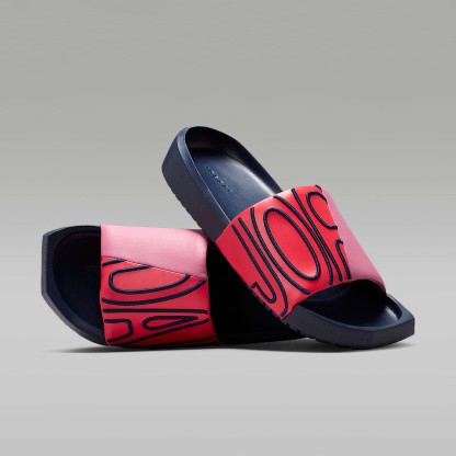 Jordan NOLA Damen-Slides – Obsidian/Track Red/Desert Berry