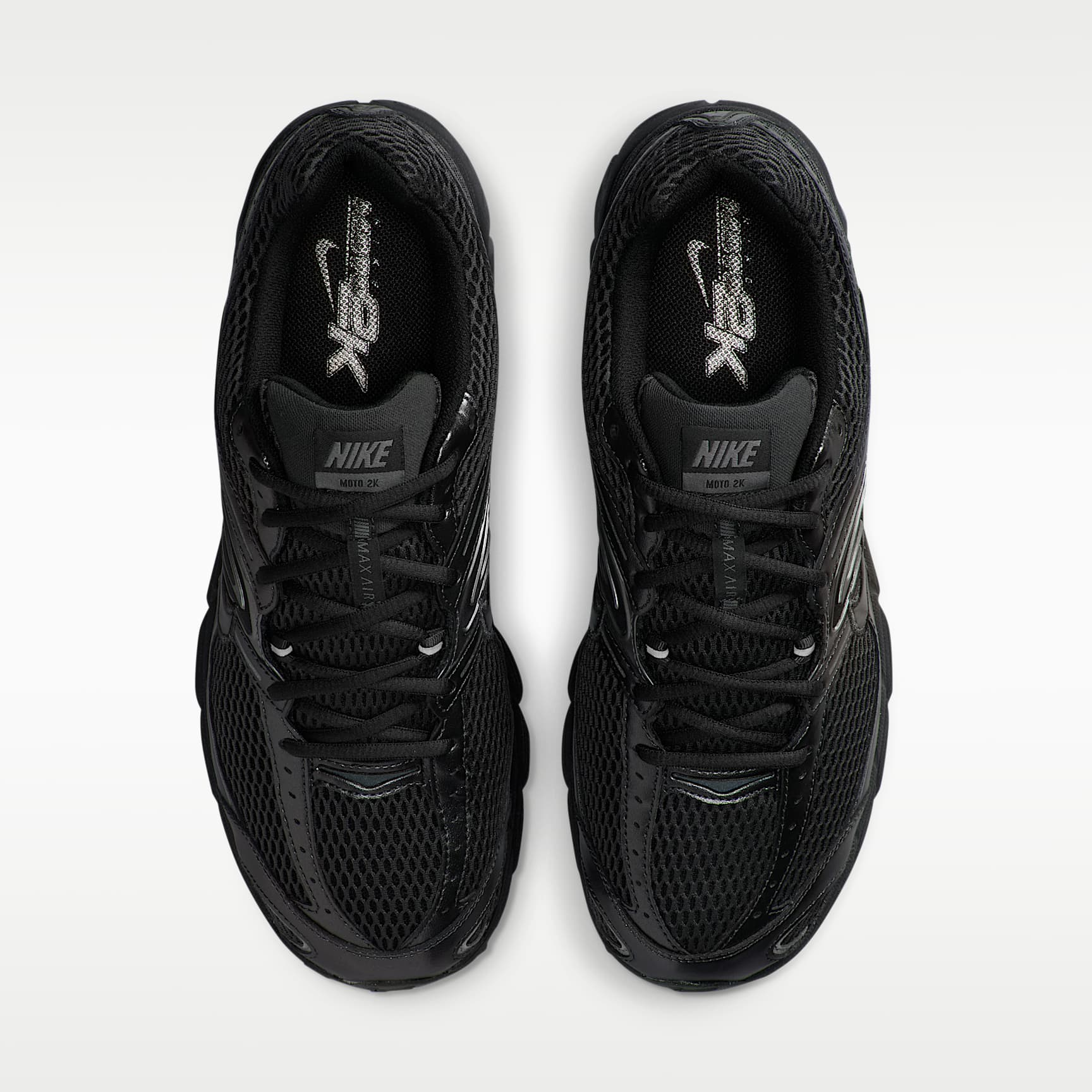 Nike Air Max Moto 2K Schuh (Herren) – Schwarz/Metallic Dark Grey/Dark Smoke Grey