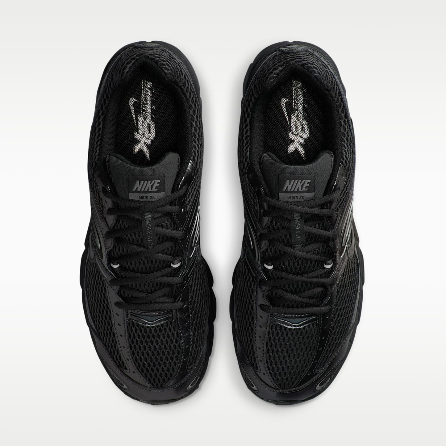 Nike Air Max Moto 2K Schuh (Herren) – Schwarz/Metallic Dark Grey/Dark Smoke Grey