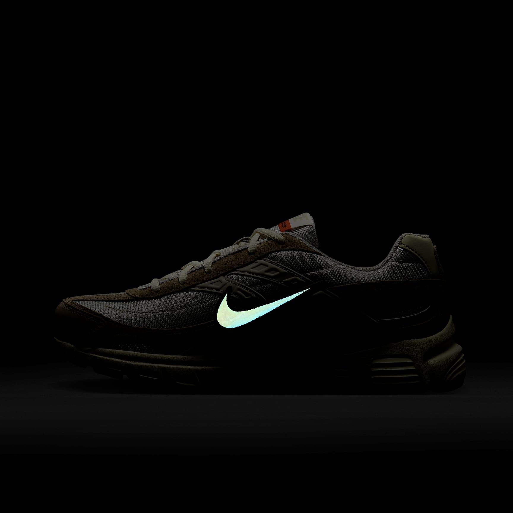 Nike Initiator Schuh (Herren) – Light Bone/Limestone/Olive Aura/Cargo Khaki