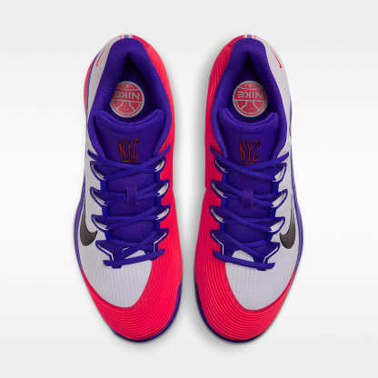 Nike Vapor 12 PRM Tennisschuh für Hartplätze (Herren) – Weiß/Dark Concord/Bright Crimson/Burgundy Ash