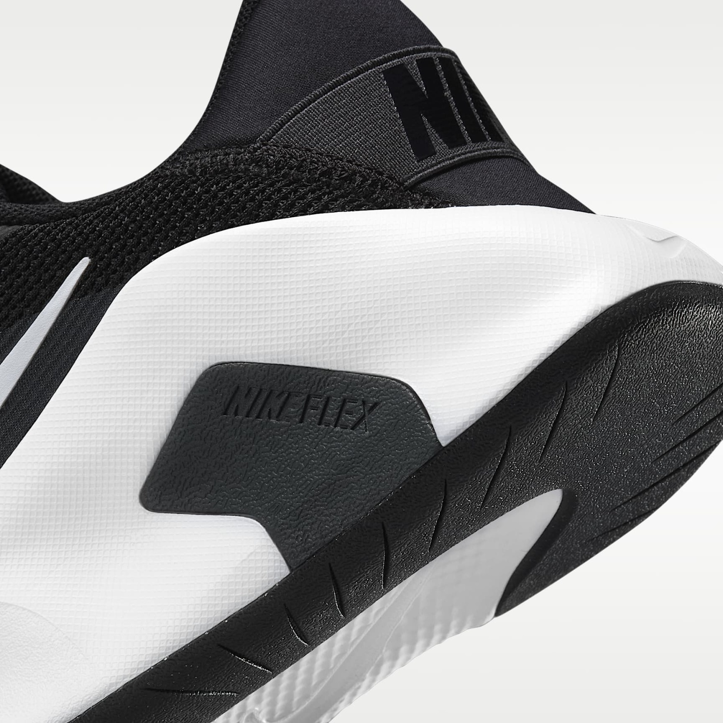 Nike Flex Train Workout-Schuh (Damen) – Schwarz/Anthracite/Weiß