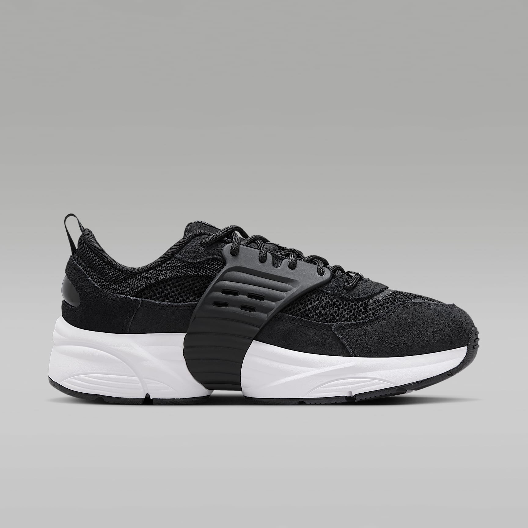 Jordan Trunner O/S Schuhe (Herren) – Schwarz/Weiß