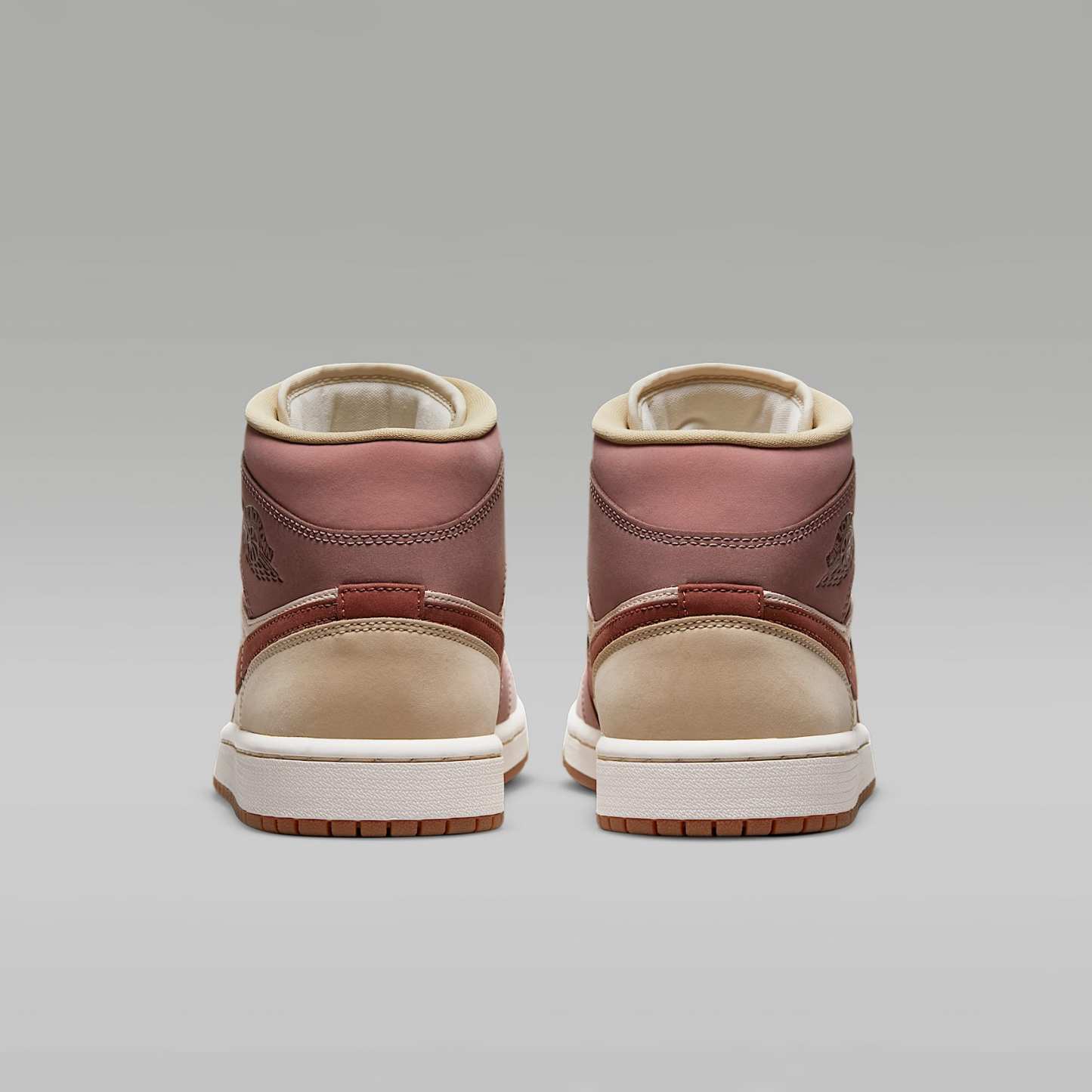 Air Jordan 1 Mid SE Damenschuh – Barely Orange/Pale Ivory/Smokey Mauve/Dark Pony