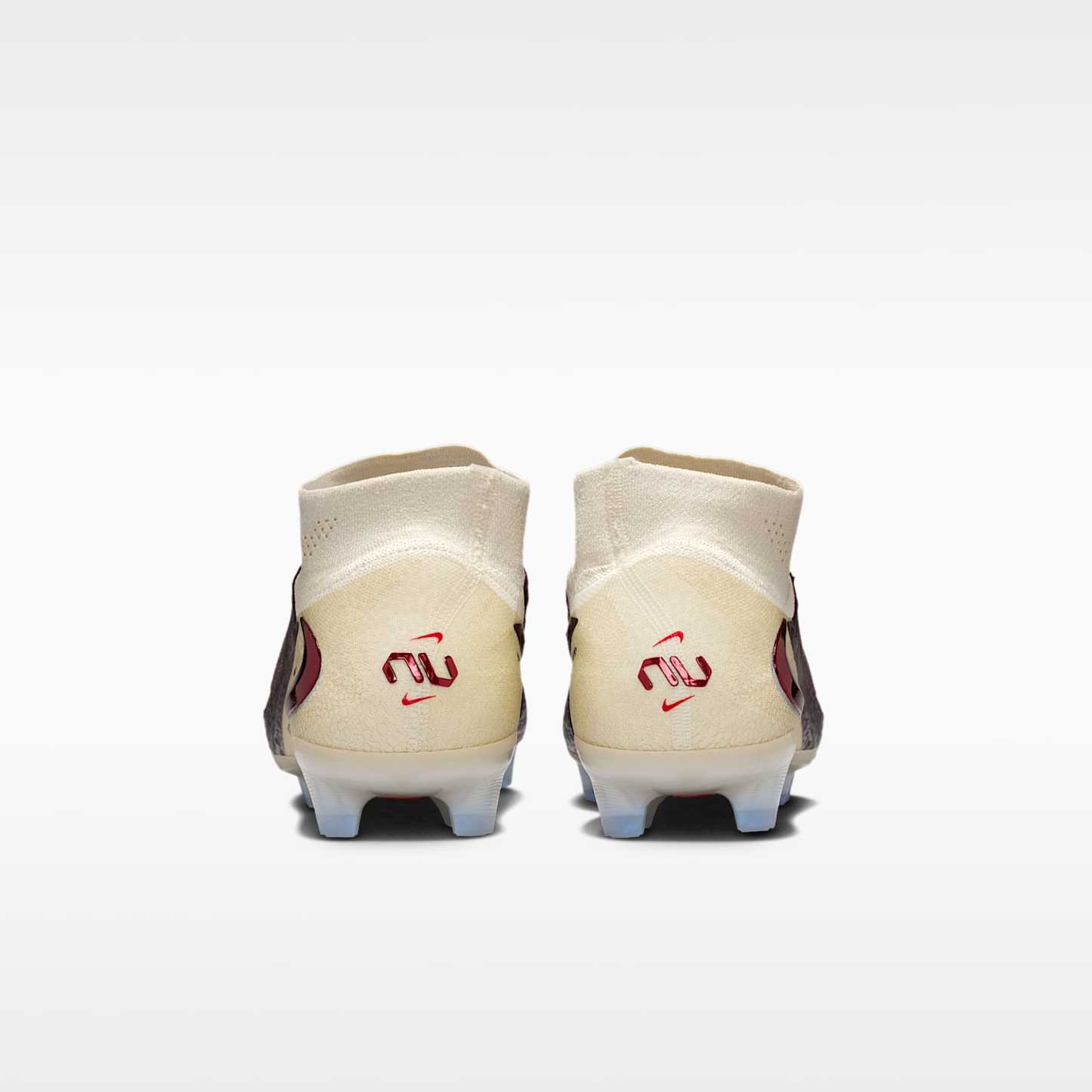Nike United Phantom 6 High Elite Fußballschuh für normalen Rasen – Burgundy Crush/Fossil/University Red