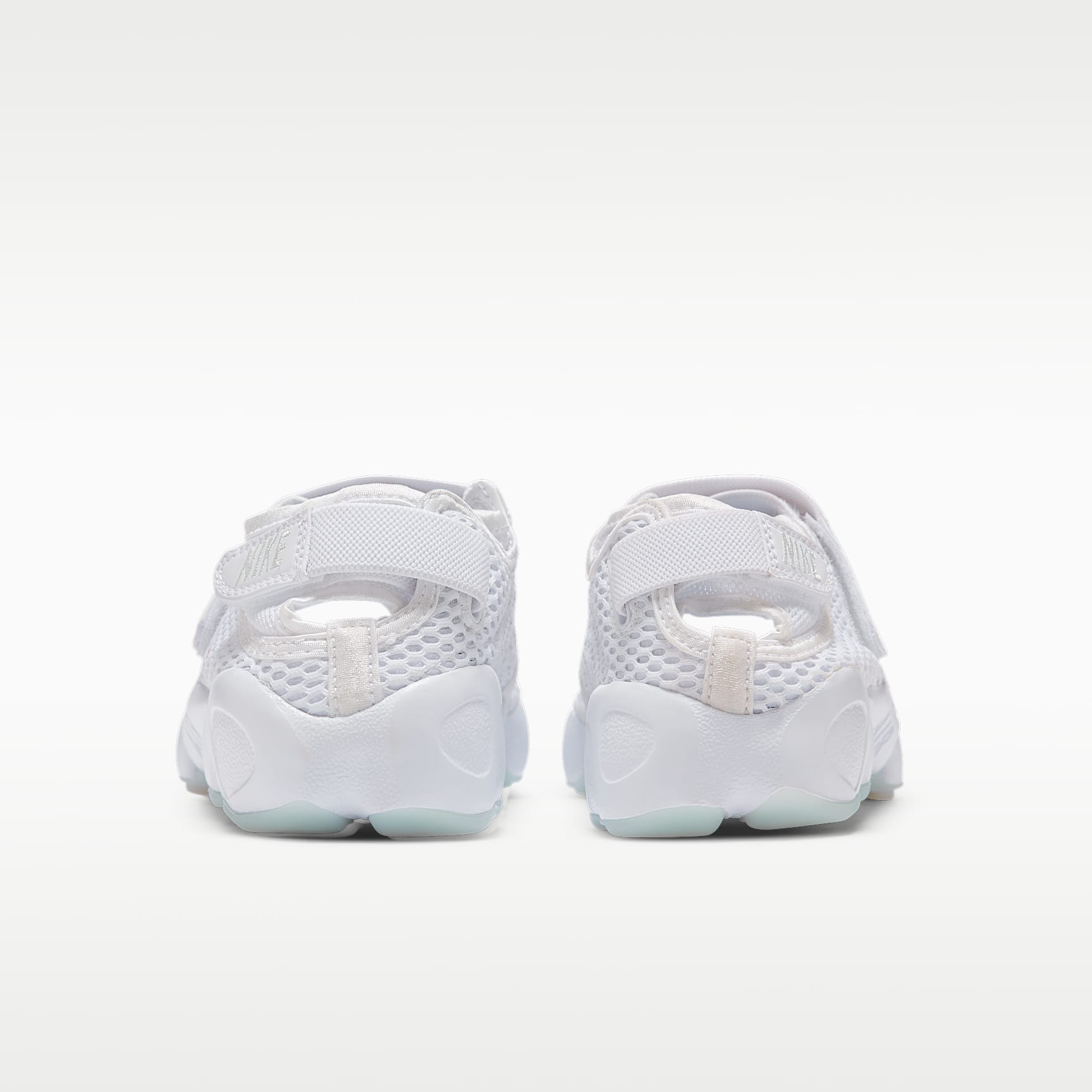 Nike Air Rift Breathe Damenschuh – Weiß/Pure Platinum