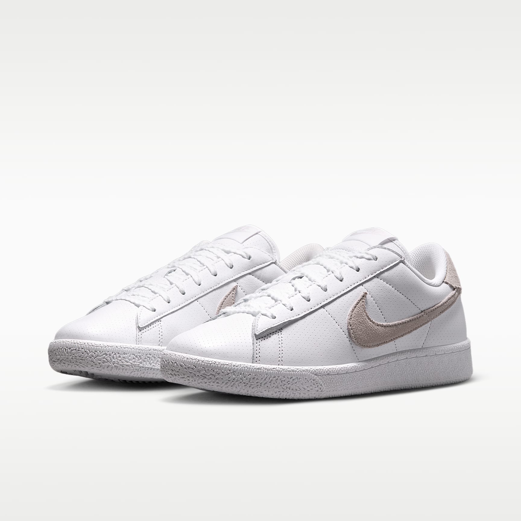 Nike Tennis Classic Damenschuh – Weiß/Summit White