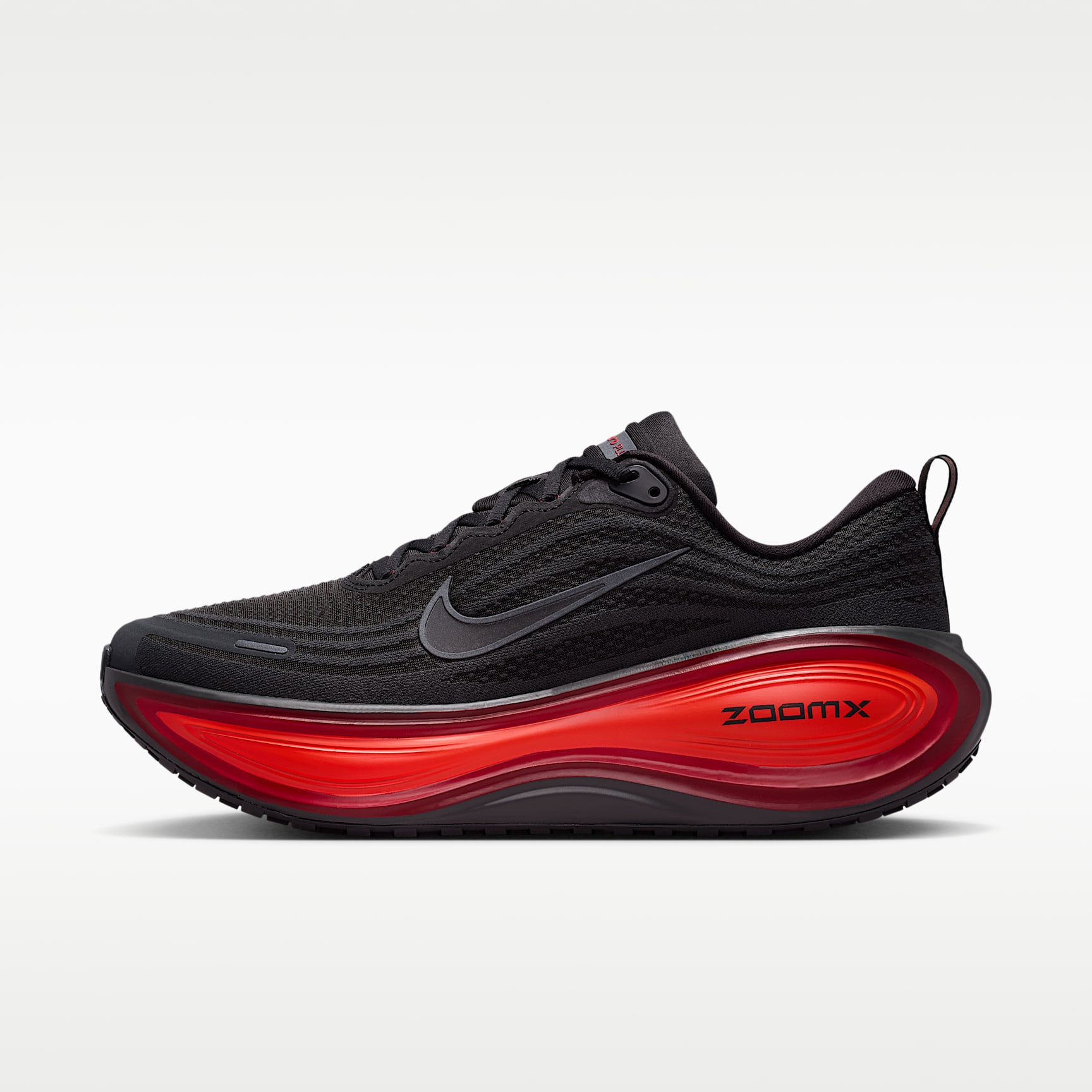 Nike Vomero Plus Straßenlaufschuh (Herren) – Anthracite/Bright Crimson/University Red/Schwarz