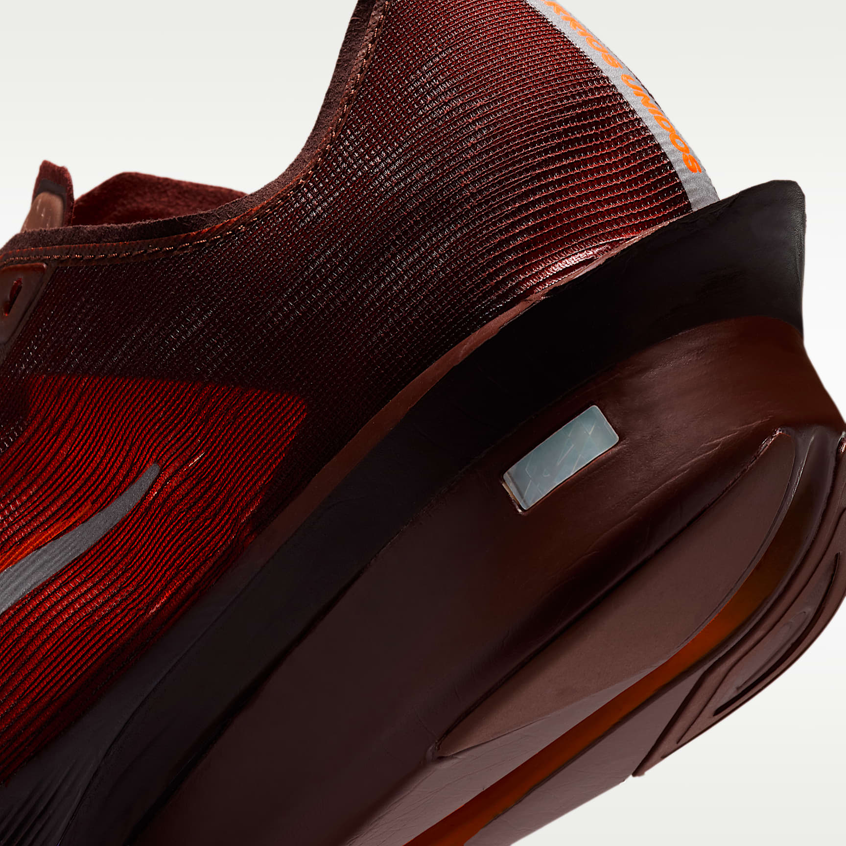 Nike Vaporfly 4 x Renegade Straßenlaufschuh für Wettkämpfe (Herren) – Brown Basalt/Bronze Eclipse/Burgundy Ash/Hyper Crimson