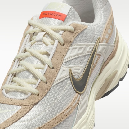 Nike Initiator Schuh (Herren) – Light Bone/Limestone/Olive Aura/Cargo Khaki