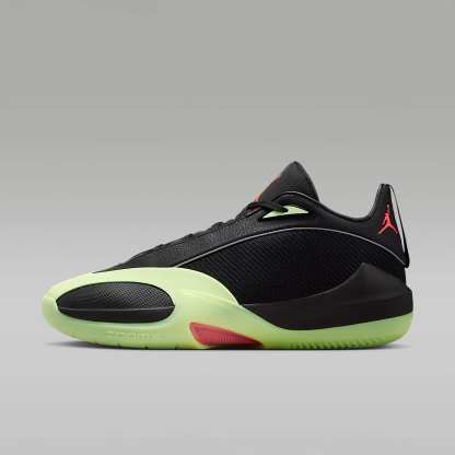 Jordan Triangle Basketballschuh – Schwarz/Barely Volt/Infrared 23