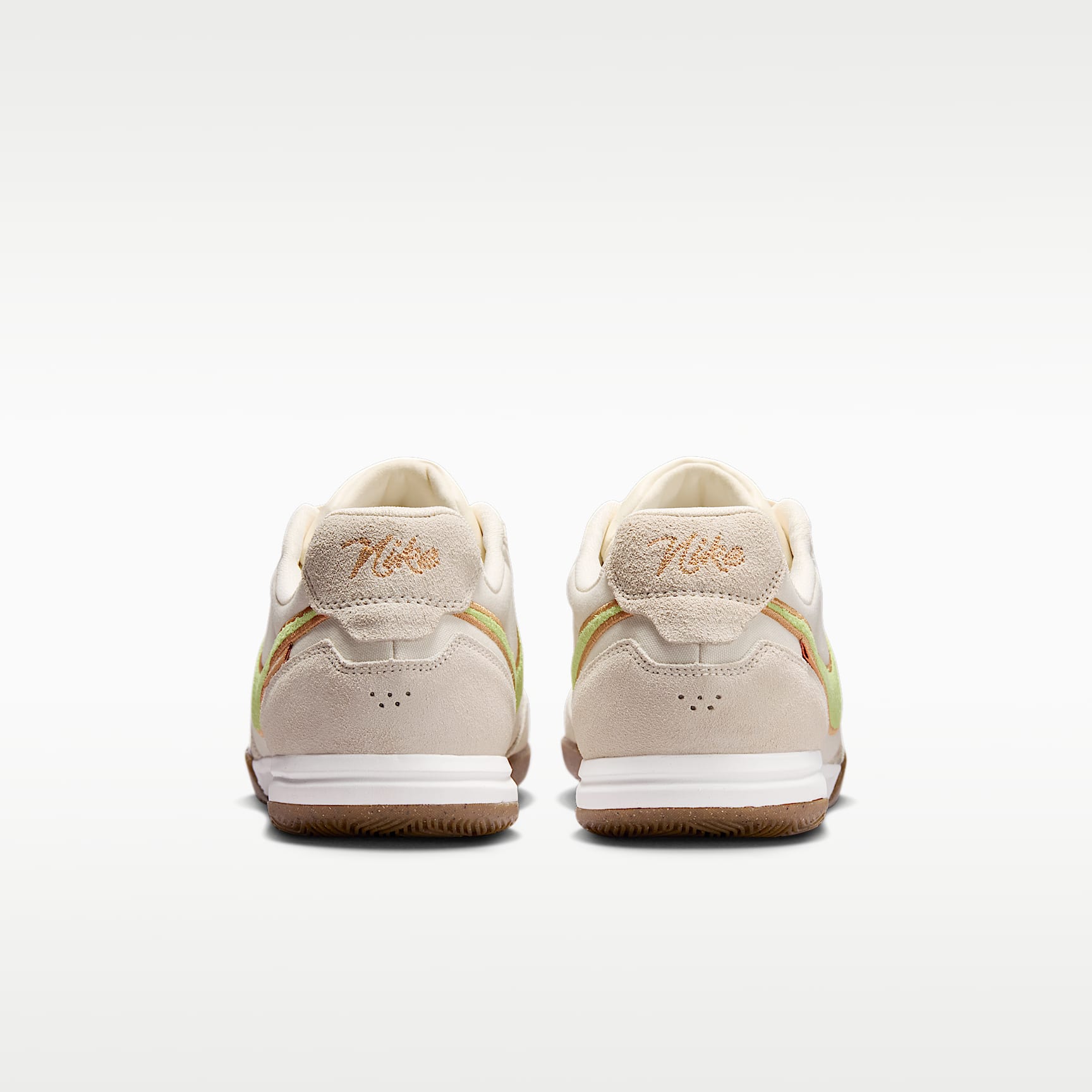 Nike Tiempo Streetgato PRM Low-Top-Fußballschuh für Hallen- und Hartplätze – Chalk/Moon Particle/Lemon Venom