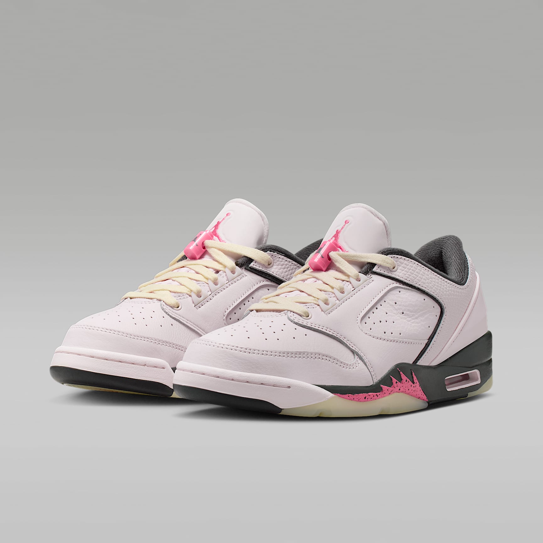 Jordan Sixty Plus Low Damenschuh – Pearl Pink/Anthracite/Muslin/Pinksicle