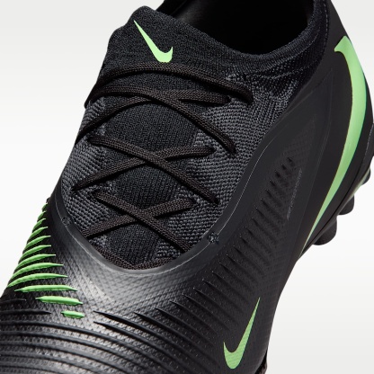 Nike Phantom 6 Low Pro Fußballschuh für Turf – Schwarz/Schwarz/Illusion Green
