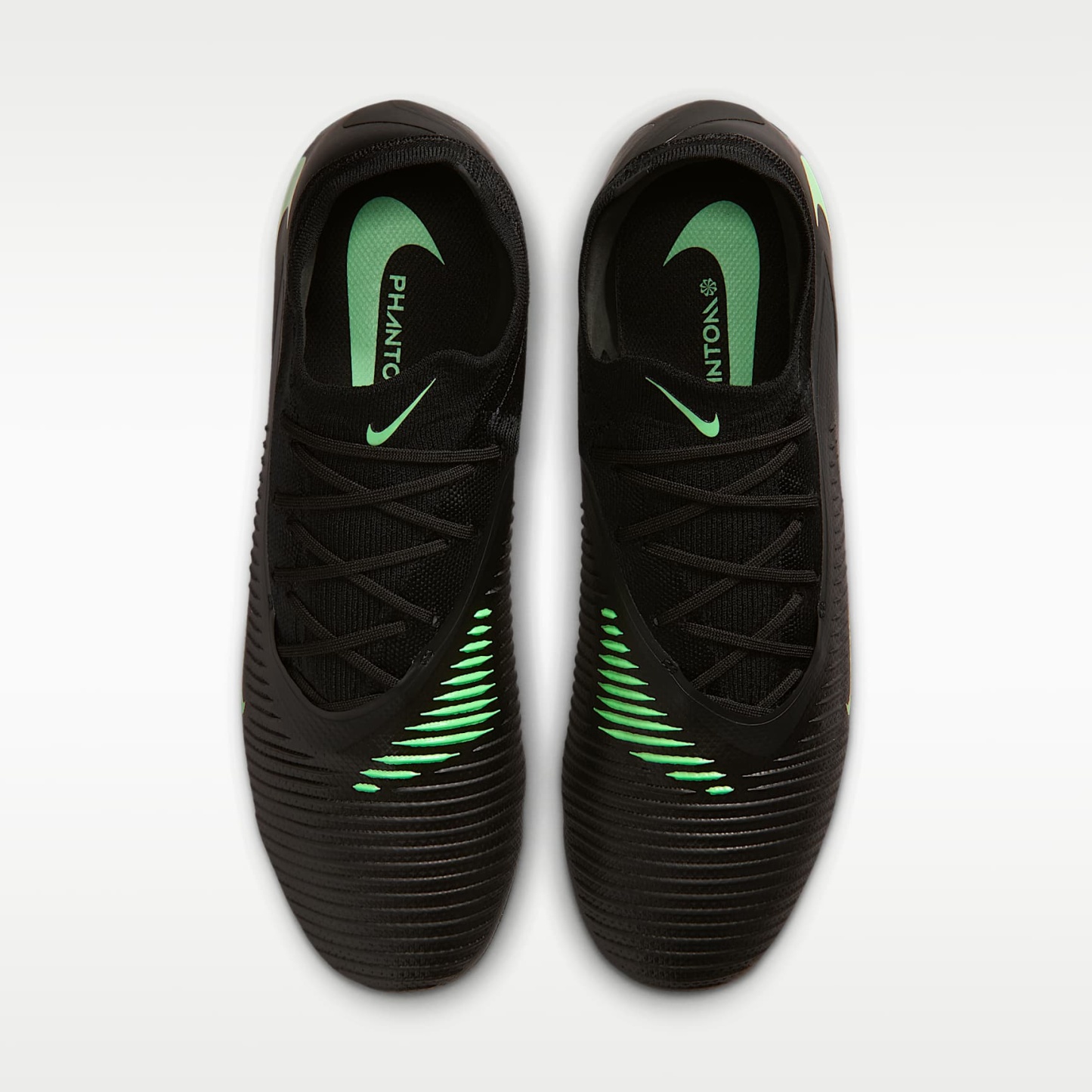Nike Phantom 6 Low Pro Fußballschuh für Kunstrasen – Schwarz/Schwarz/Illusion Green