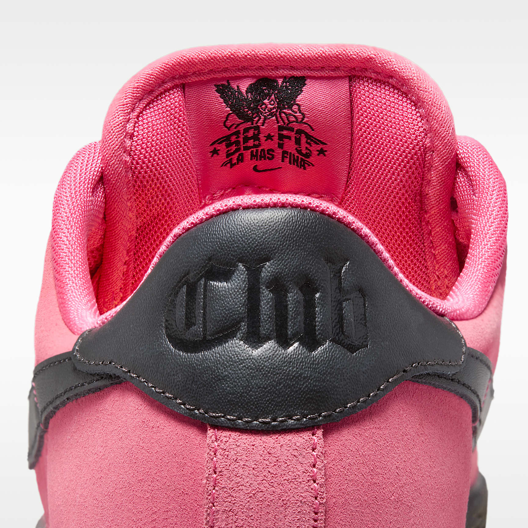 Nike SB Zoom Tennis Classic Skaterschuh – Hyper Pink/Schwarz