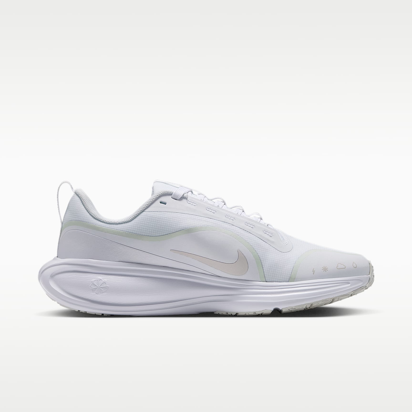 Nike Revolution 8 Utility Straßenlaufschuh (Damen) – Weiß/Off White/Schwarz/Platinum Tint