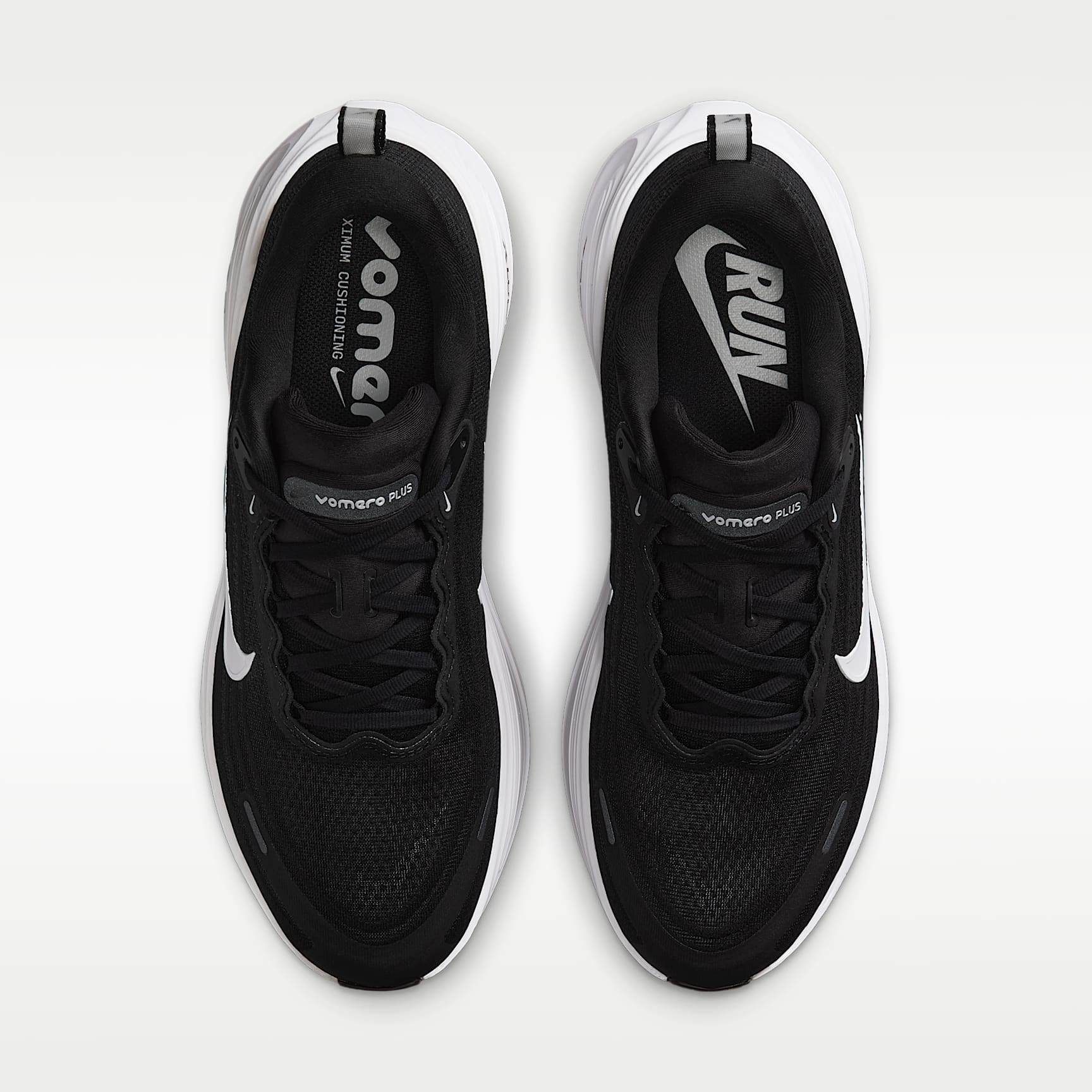 Nike Vomero Plus Straßenlaufschuh (Herren) – Schwarz/Cool Grey/Metallic Dark Grey/Weiß