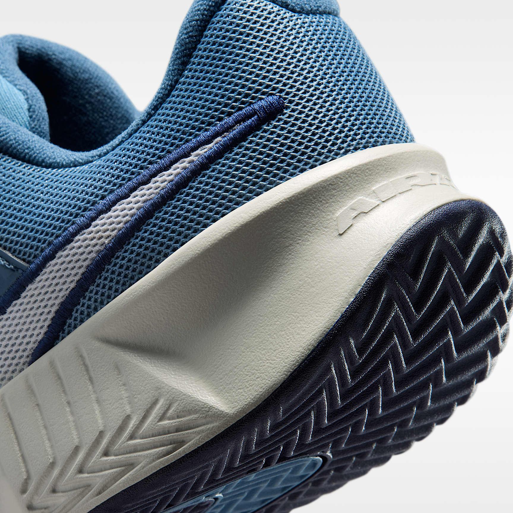 Nike Zoom GP Challenge Pro Clay Court-Tennisschuhe für Herren – Smokey Blue/Light Bone/New Slate/Weiß