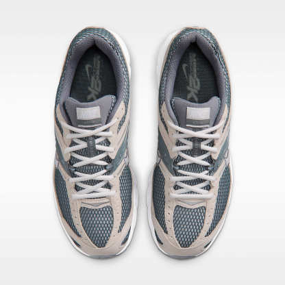 Nike Air Max Moto 2K Schuh (Herren) – Cool Grey/Photon Dust/Wolf Grey/Weiß