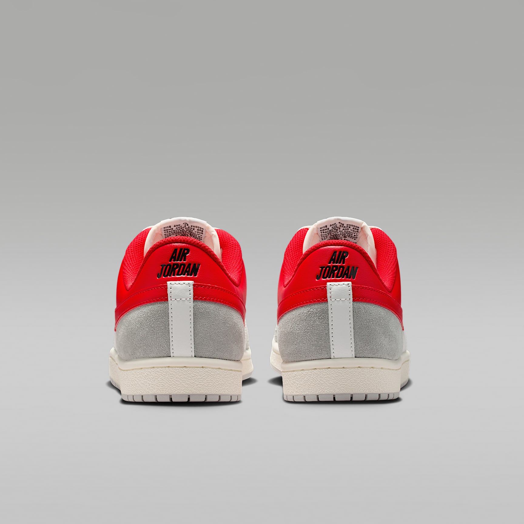Air Jordan Skyline Low Herrenschuh – Summit White/University Red/Light Smoke Grey/Schwarz