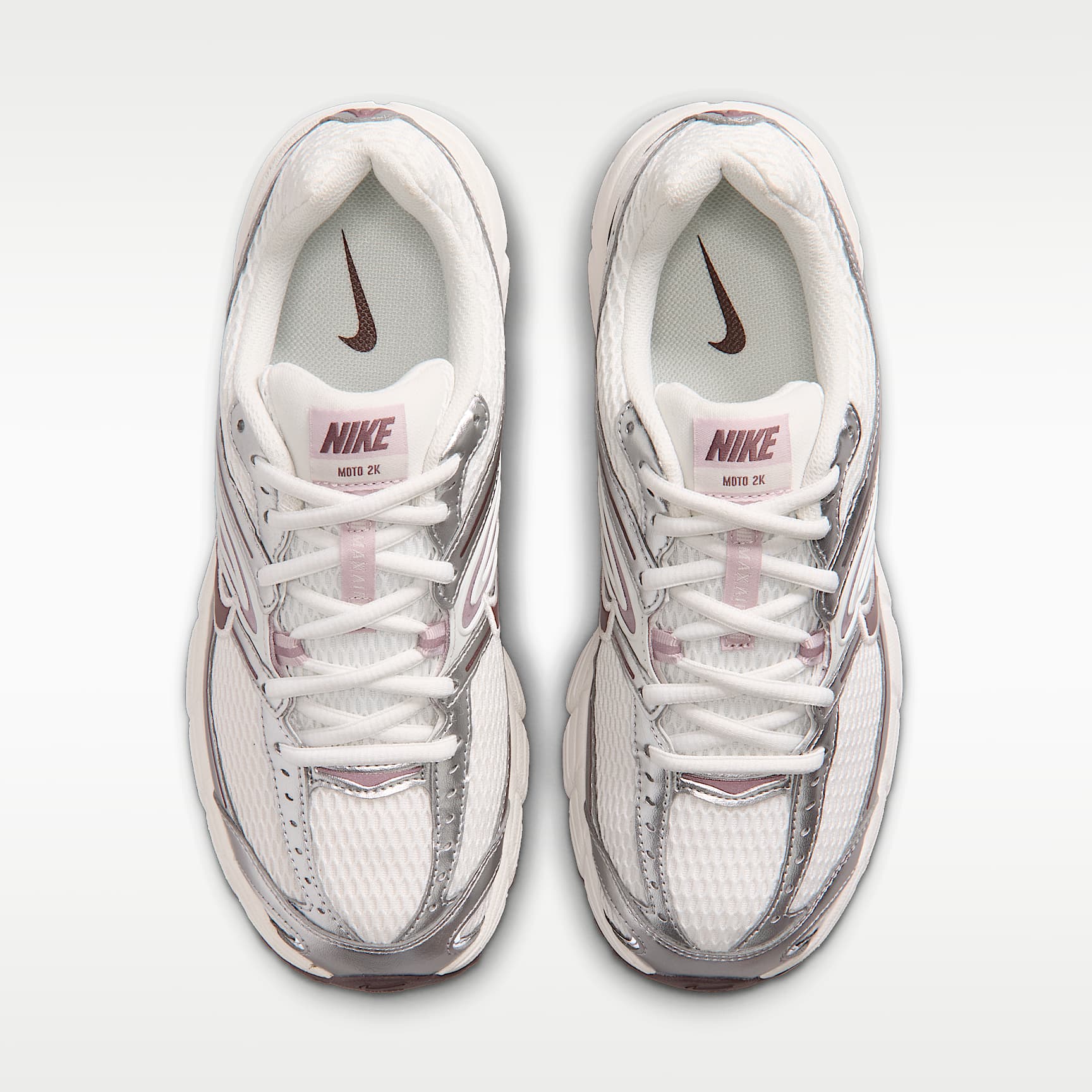 Nike Air Max Moto 2K Schuh (Damen) – Phantom/Metallic Silver/Particle Pink/Tattoo