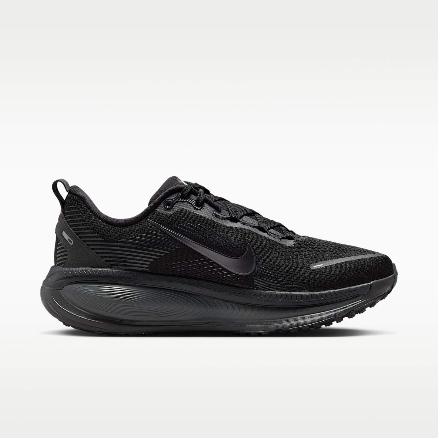 Nike Vomero 18 Straßenlaufschuh (Herren) – Schwarz/Dark Smoke Grey/Light Smoke Grey/Schwarz