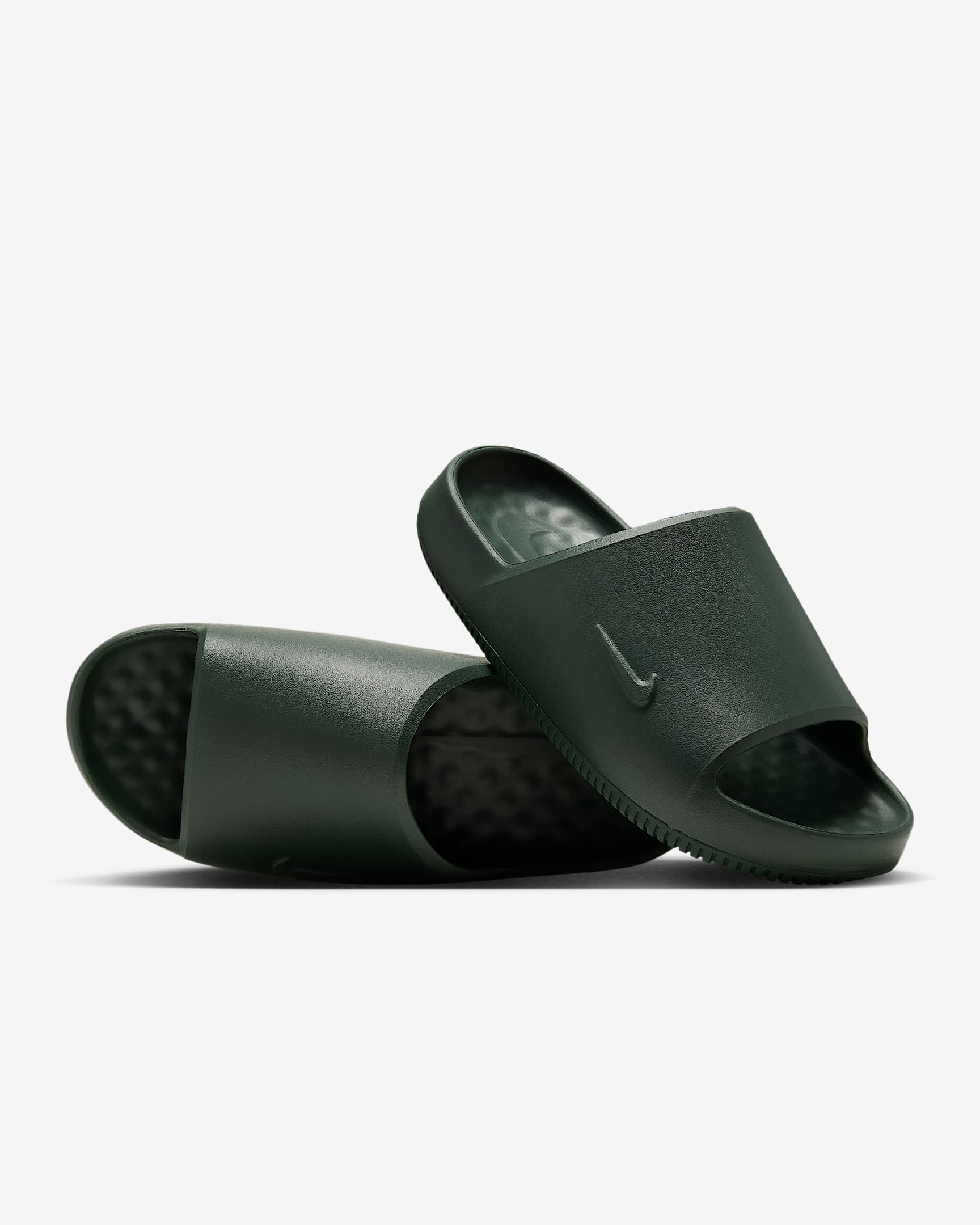 Nike Calm 2.0 Slides (Herren) – Camo Green/Camo Green