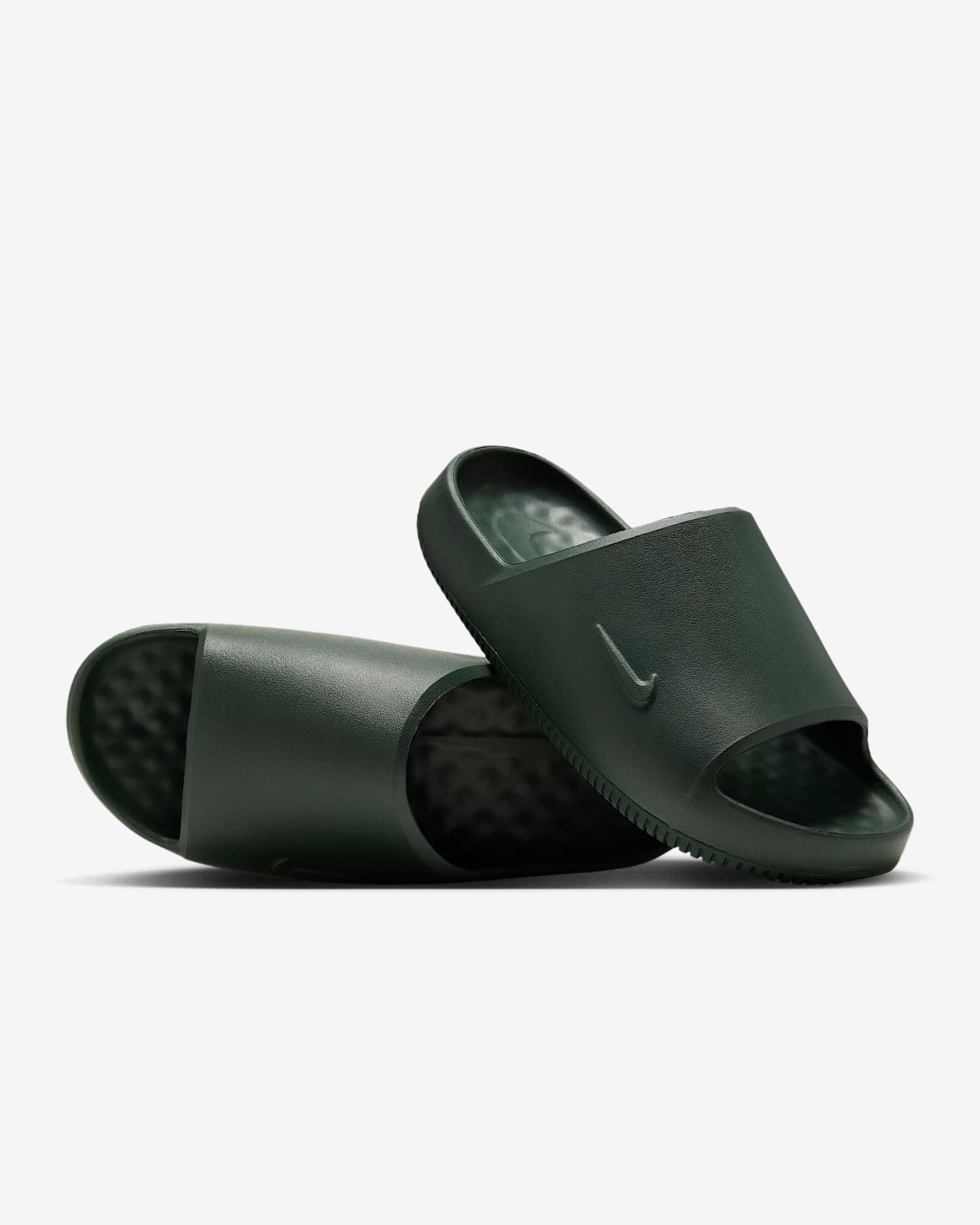 Nike Calm 2.0 Slides (Herren) – Camo Green/Camo Green