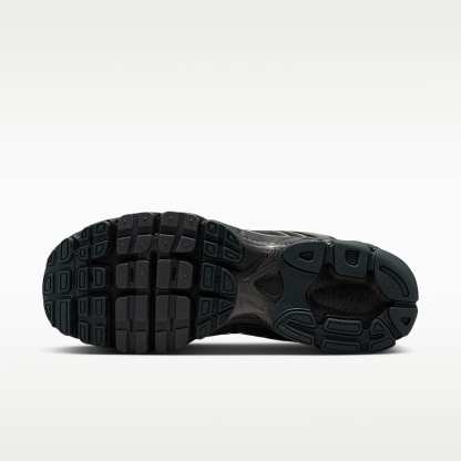 Nike Air Max Moto 2K Schuh (Herren) – Schwarz/Metallic Dark Grey/Dark Smoke Grey